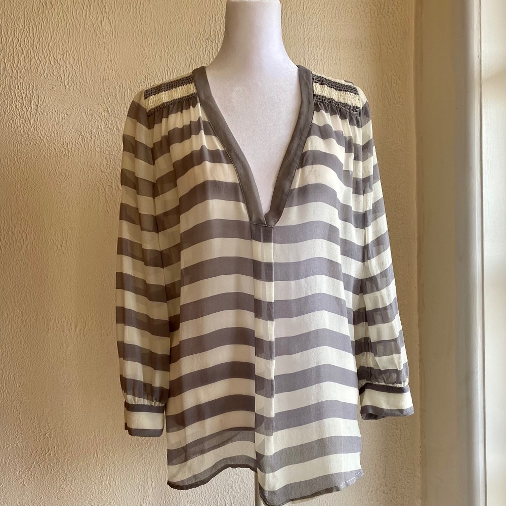 Joie Aceline ivory and light gray striped silk blouse Size Medium